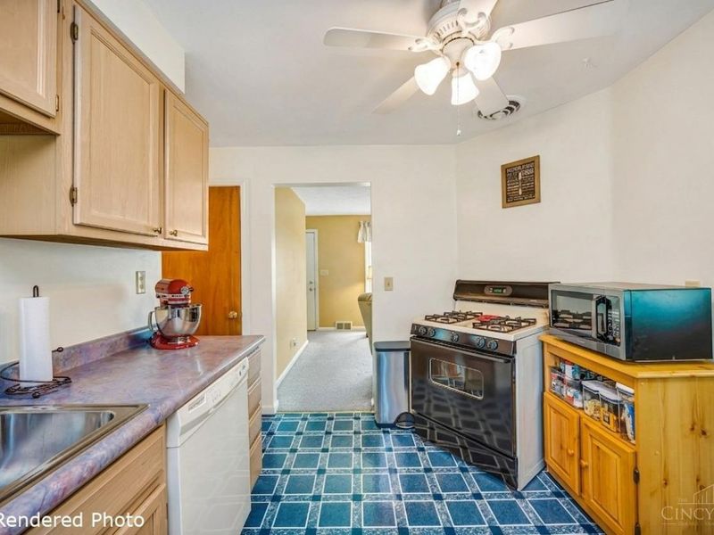 3252 Floridale Lane, Green Township, OH 45239 Photo 15