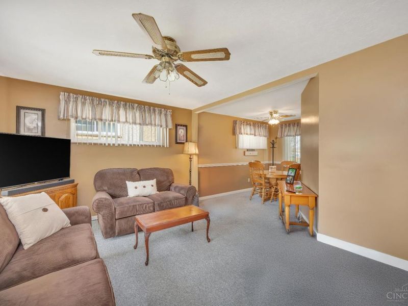 3252 Floridale Lane, Green Township, OH 45239 Photo 8