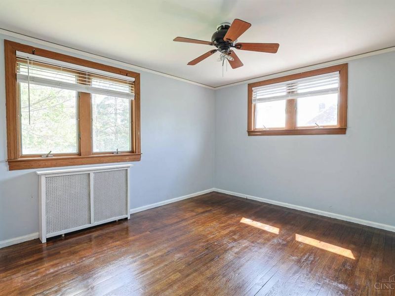 22 Avenell Lane, Greenhills, OH 45218 Photo 10