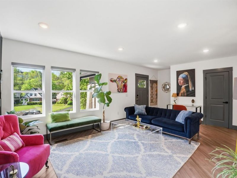 2986 Linwood Avenue, Cincinnati, OH 45208 Photo 10