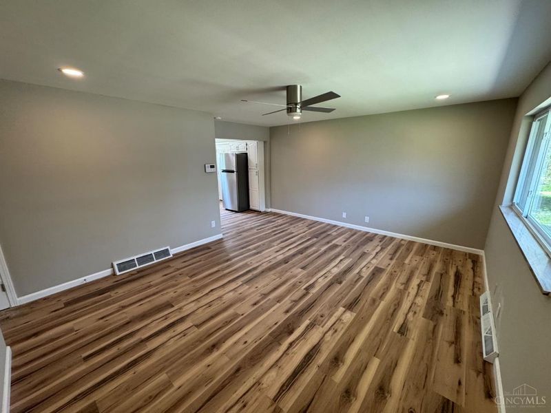 221 Chamberlin Drive, Hamilton, OH 45013 Photo 3