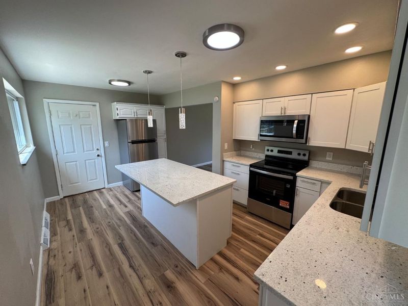 221 Chamberlin Drive, Hamilton, OH 45013 Photo 8