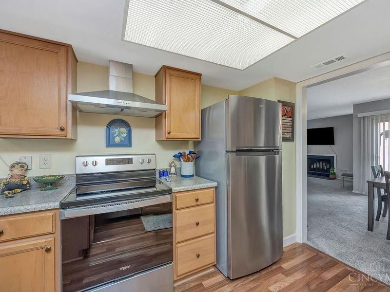 8308 Coppernail Way, West Chester, OH 45069 Photo 11