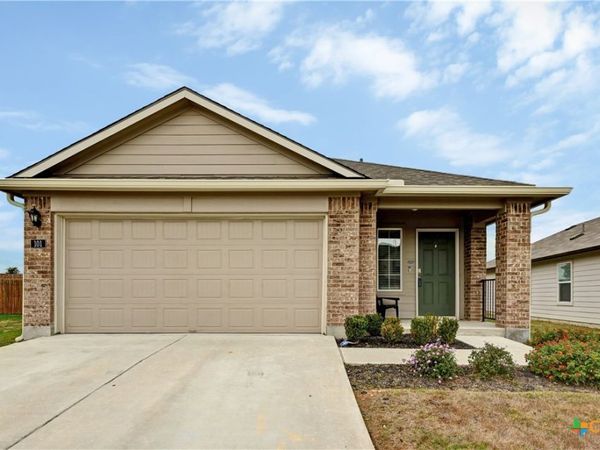 101 Calgary Lane, San Marcos, TX 78666