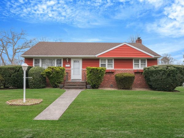 199 Gleeland Street, Deer Park, NY 11729