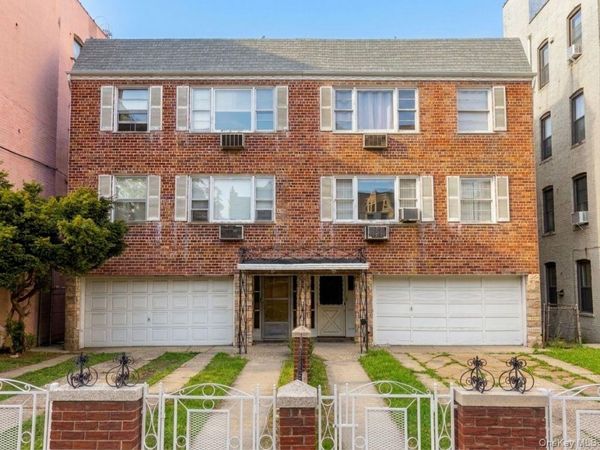 89-11 32nd Avenue, East Elmhurst, NY 11369