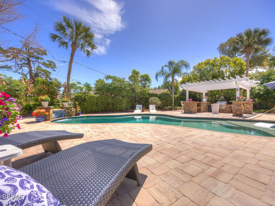 Property Image 94