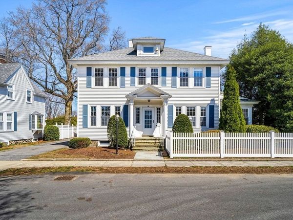 36 Richardson Avenue, North Andover, MA 01845