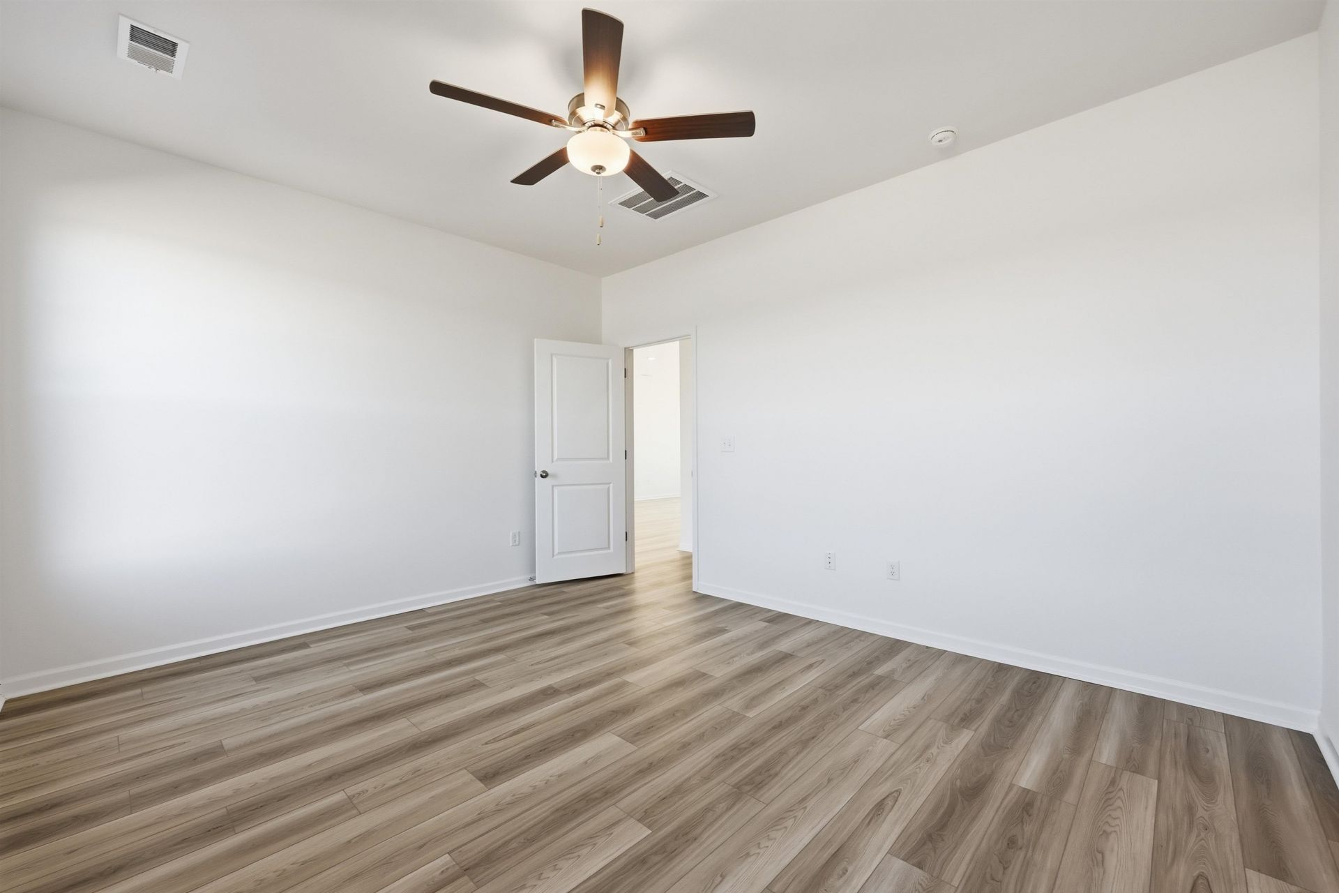 161 River Birch Dr. Photo 7