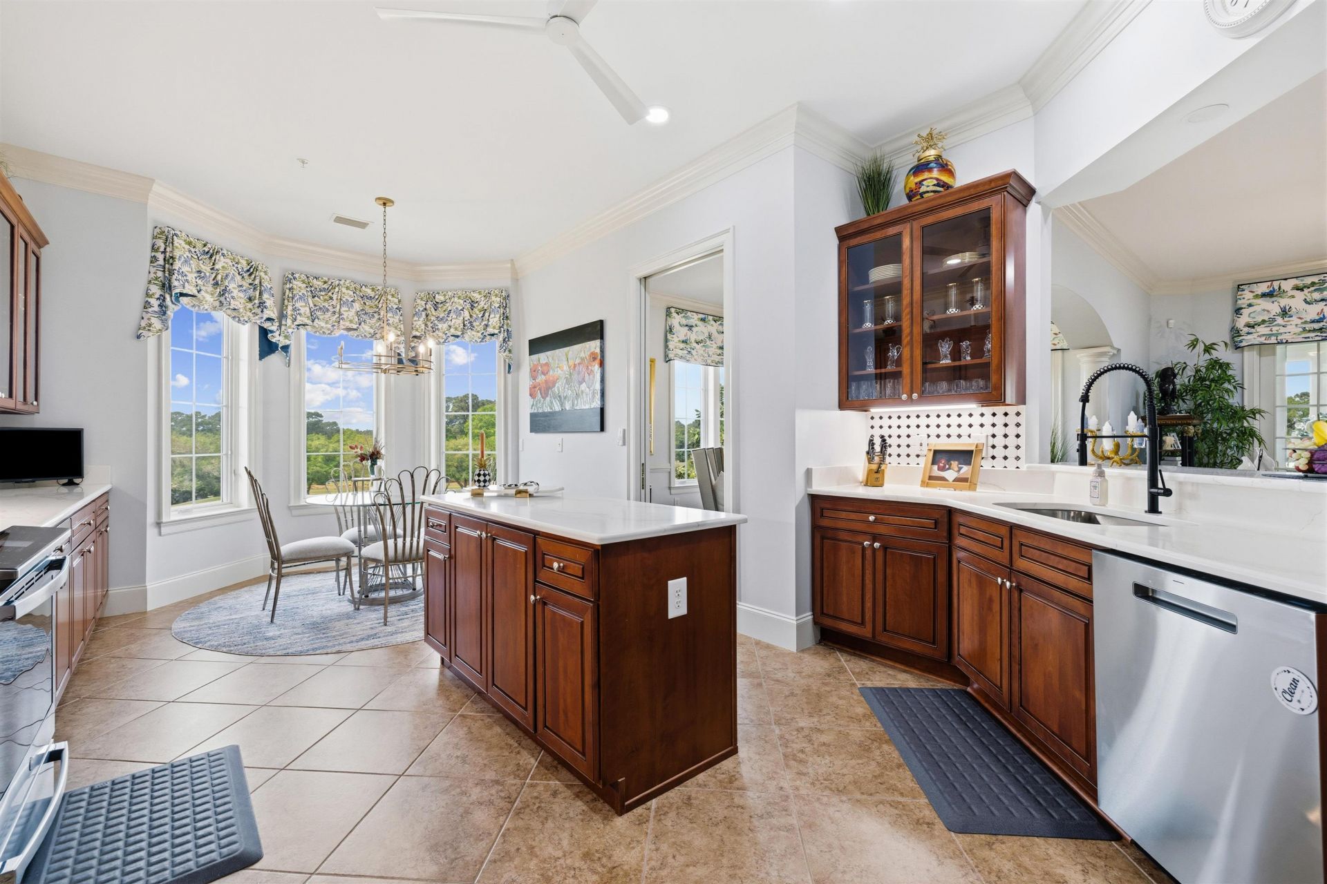 8561 San Marcello Dr. Photo 7