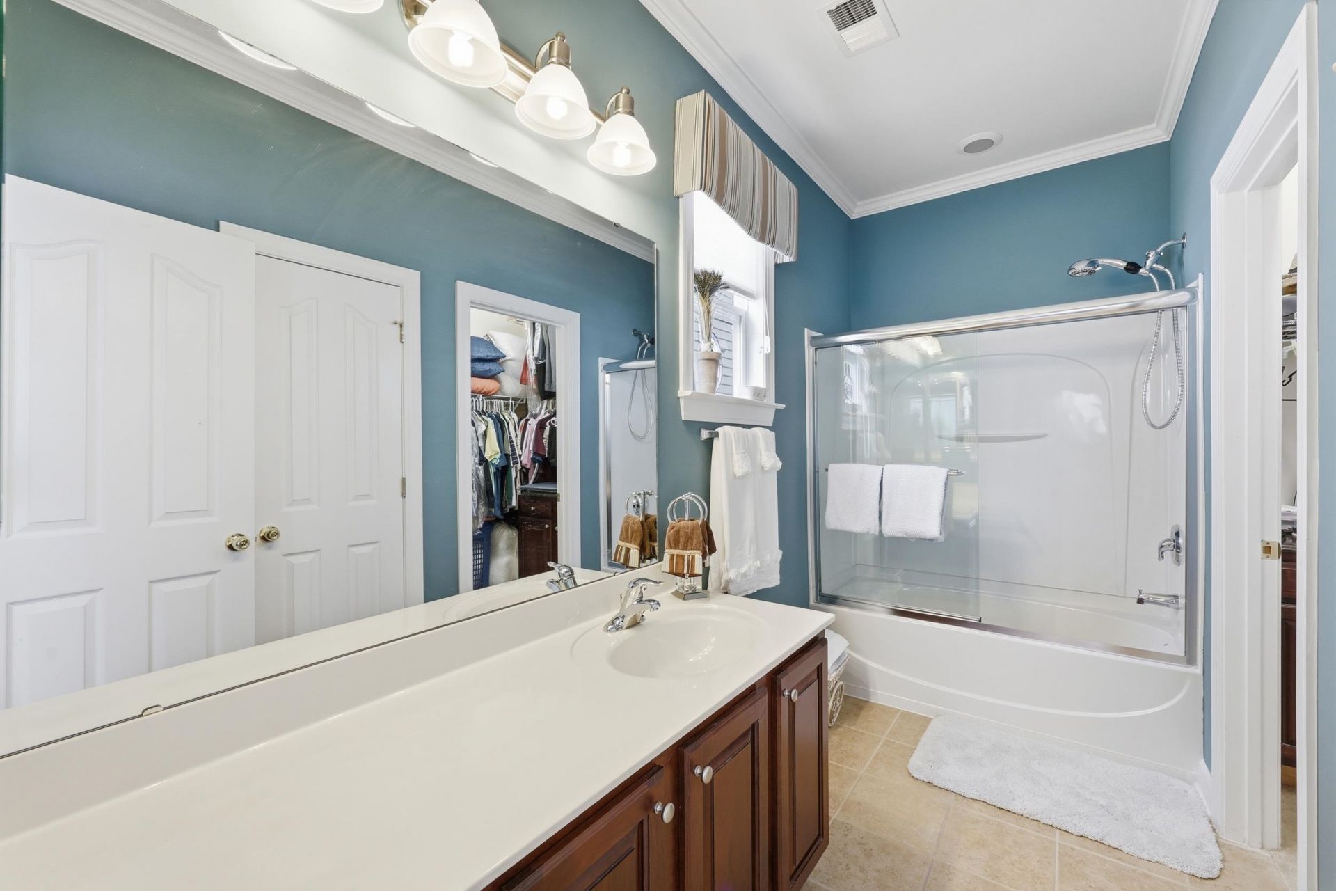 4608 Grovecrest Circle Photo 44