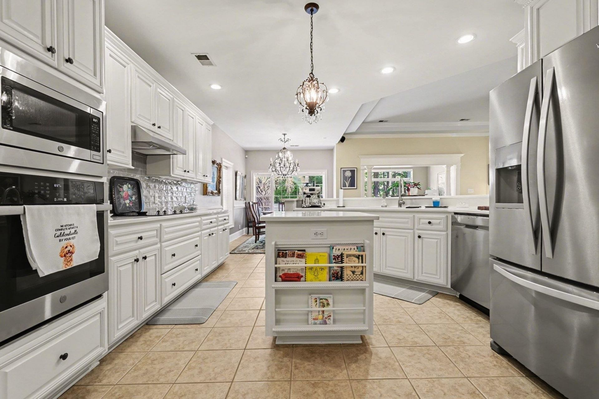 1416 Saint Thomas Circle Photo 6