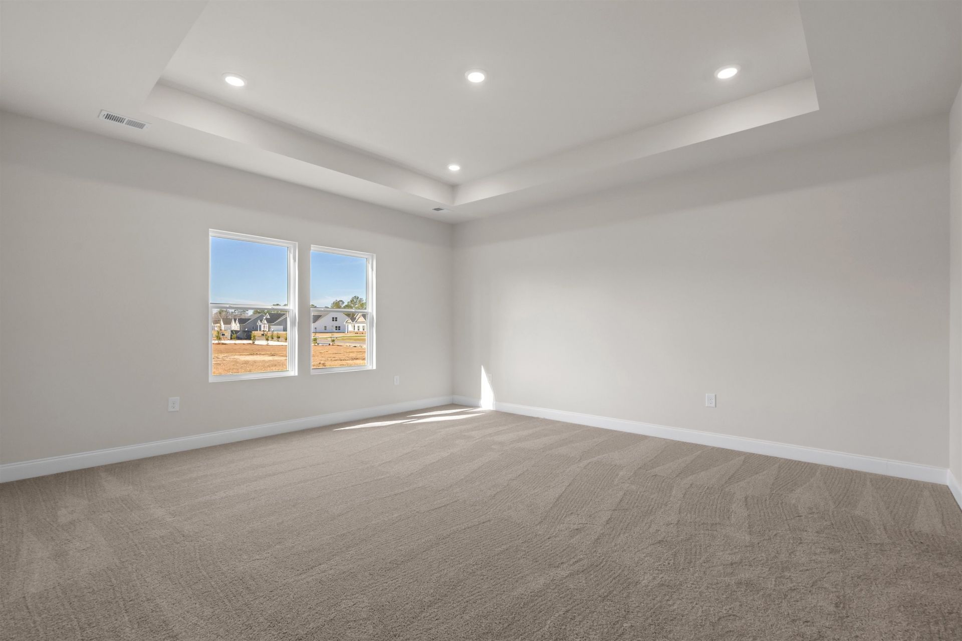 144 Furnies Place Photo 22