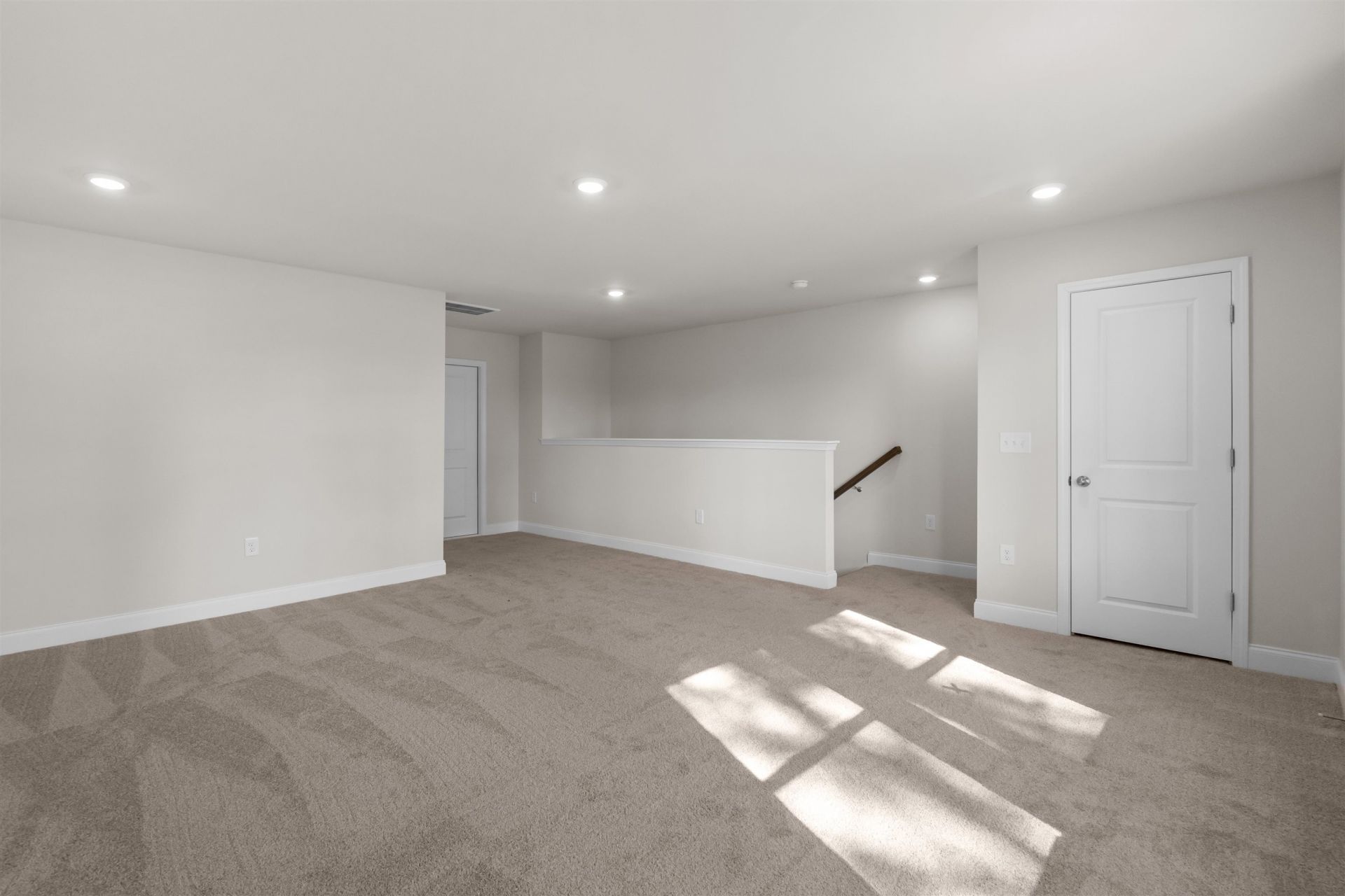 144 Furnies Place Photo 30