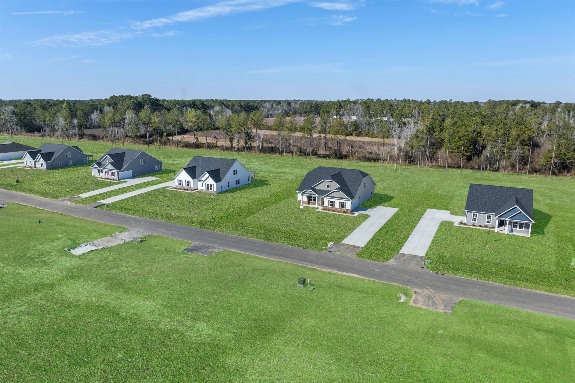 144 Furnies Place Photo 5