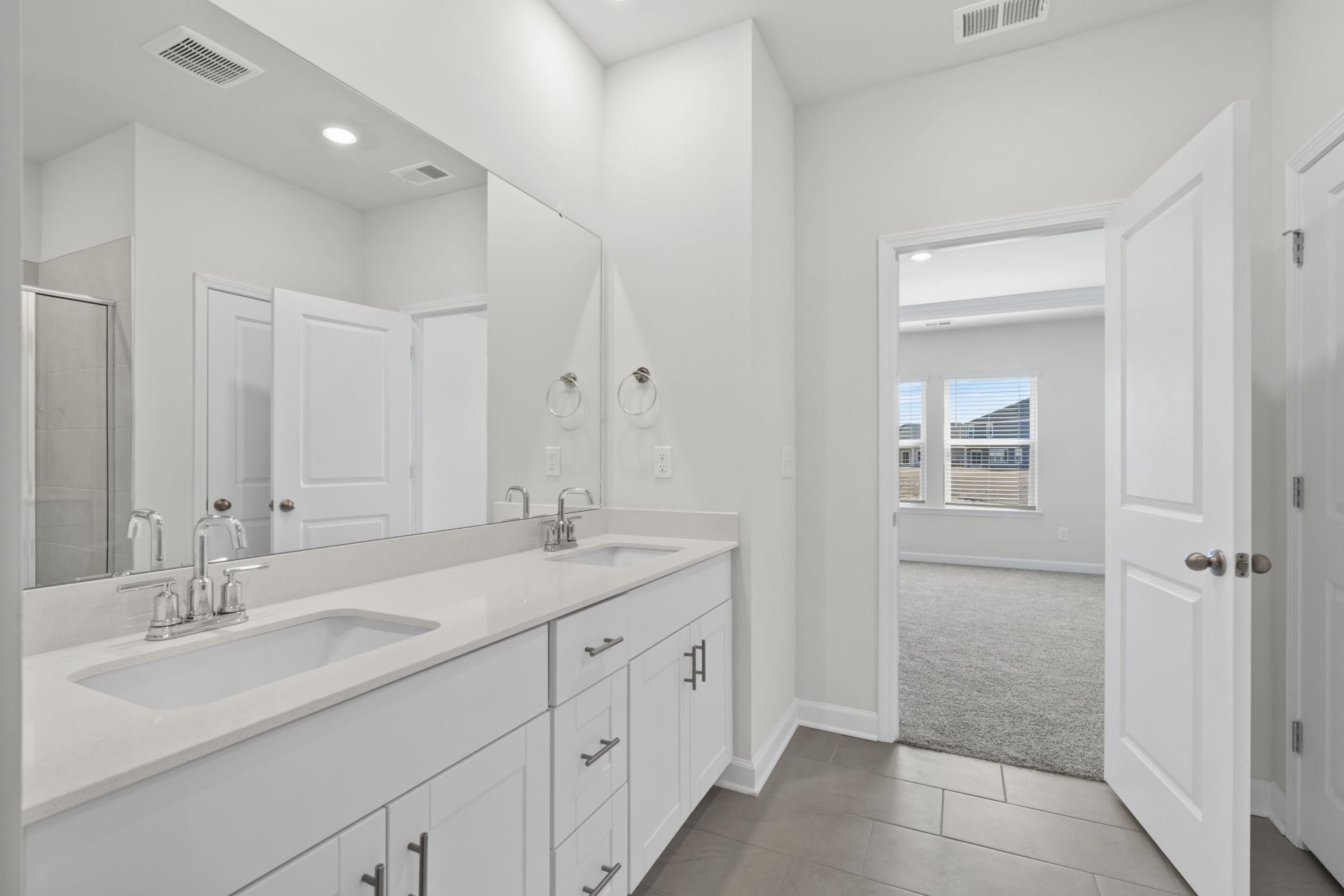 1009 Lauryn Oak Loop Photo 22