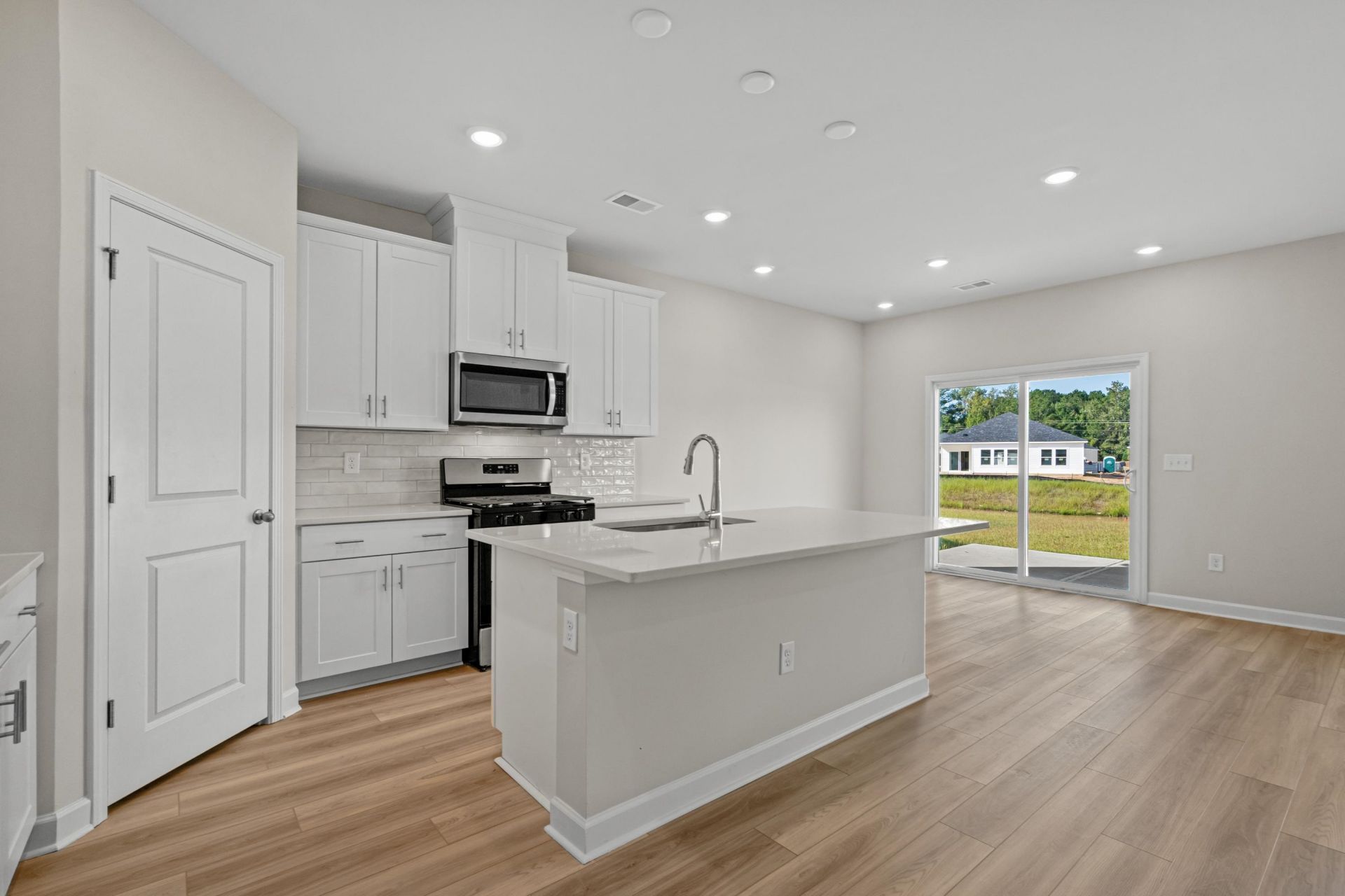 684 Cypress Preserve Circle Photo 12