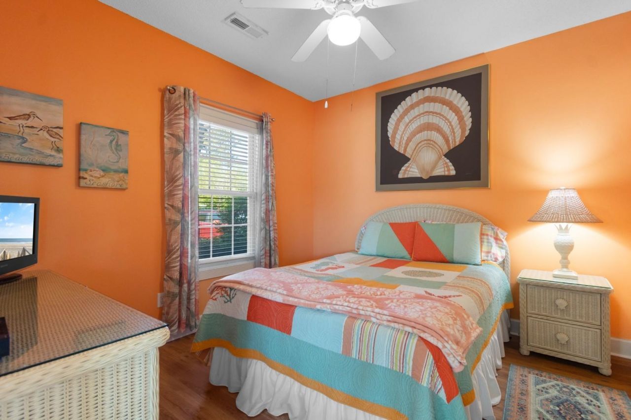 4161 Hibiscus Dr. Photo 19