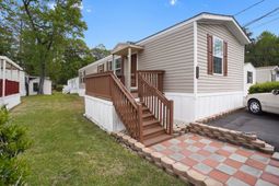 966 Periwinkle Pl. photo 4