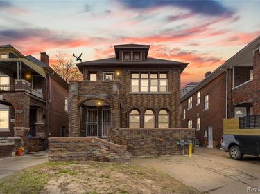 3290 Tuxedo Street , Detroit, MI 48206