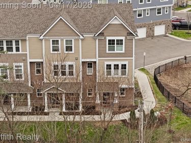 614 Anne Avenue, Brighton, MI 48116