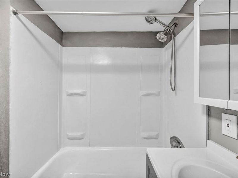 6171 Lee Road, North Ridgeville, OH 44039 Photo 29