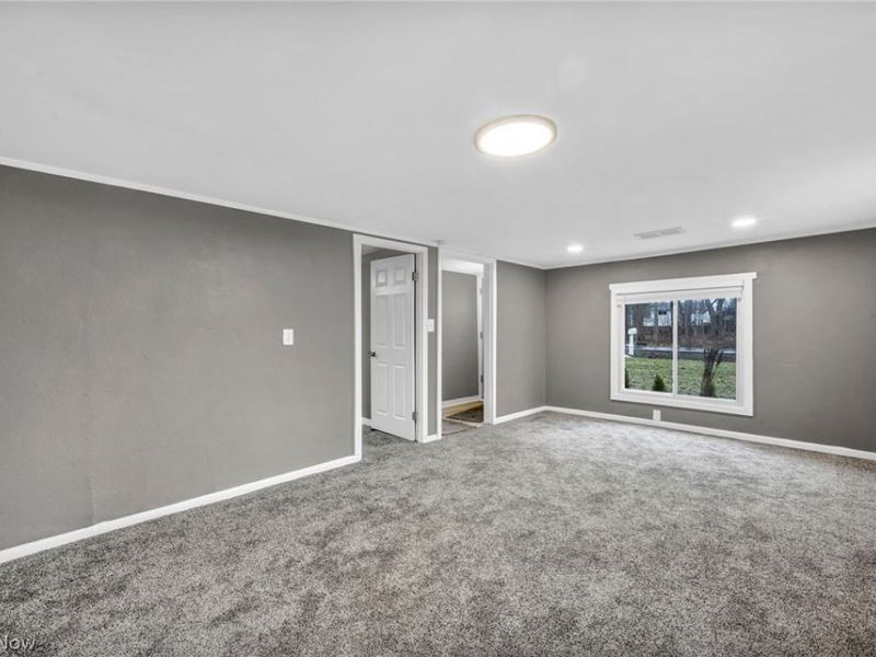 6171 Lee Road, North Ridgeville, OH 44039 Photo 8