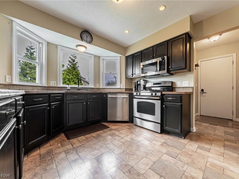 53 Charter Drive, Northfield, OH 44067 Photo 12