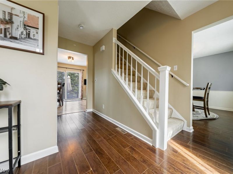 53 Charter Drive, Northfield, OH 44067 Photo 4