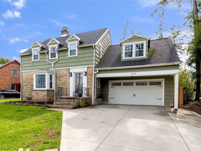 379 Edgewood Road, Mansfield, OH 44907 Photo 2