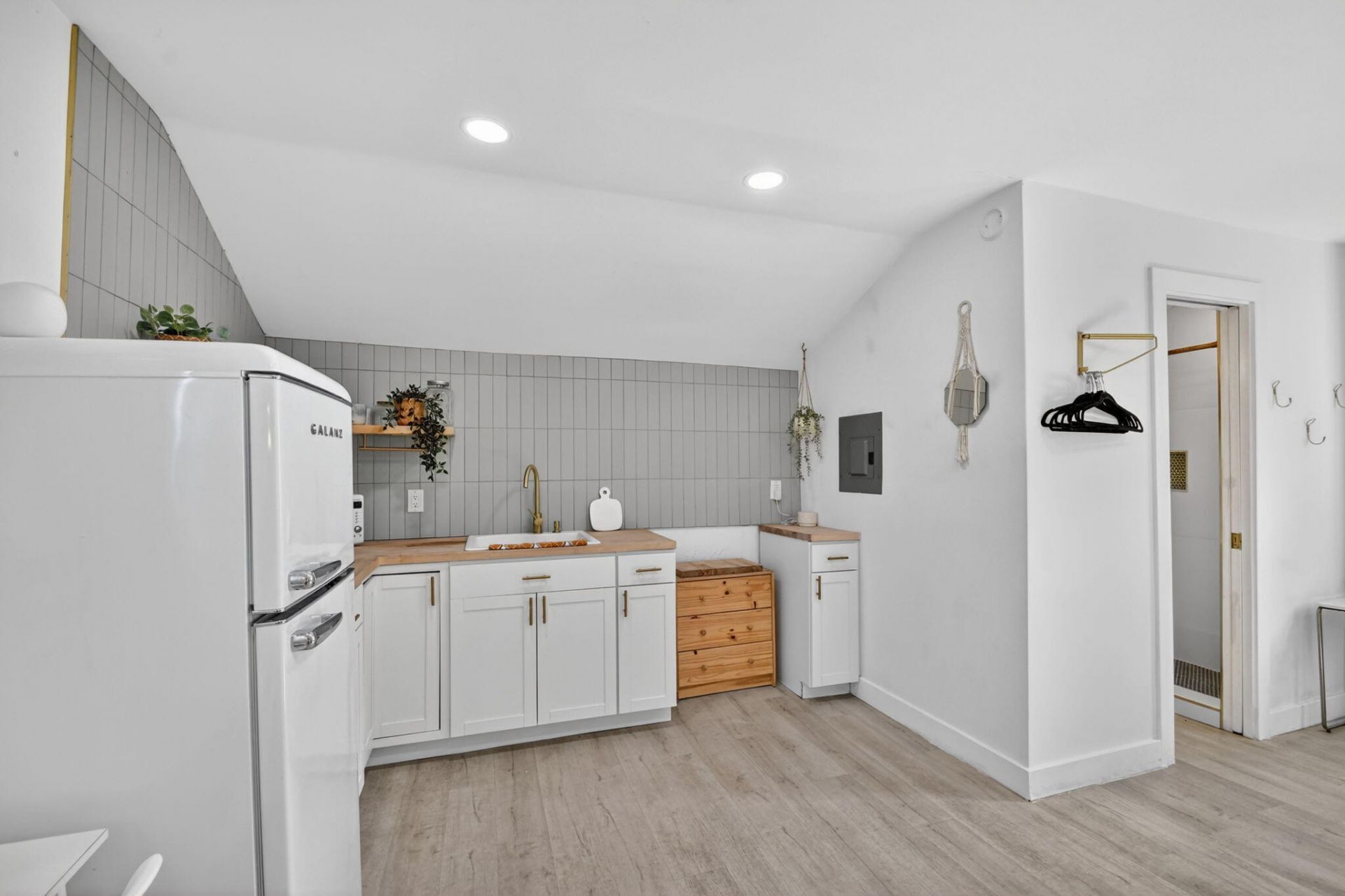 306 N J Street, Lake Worth Beach, FL 33460 Photo