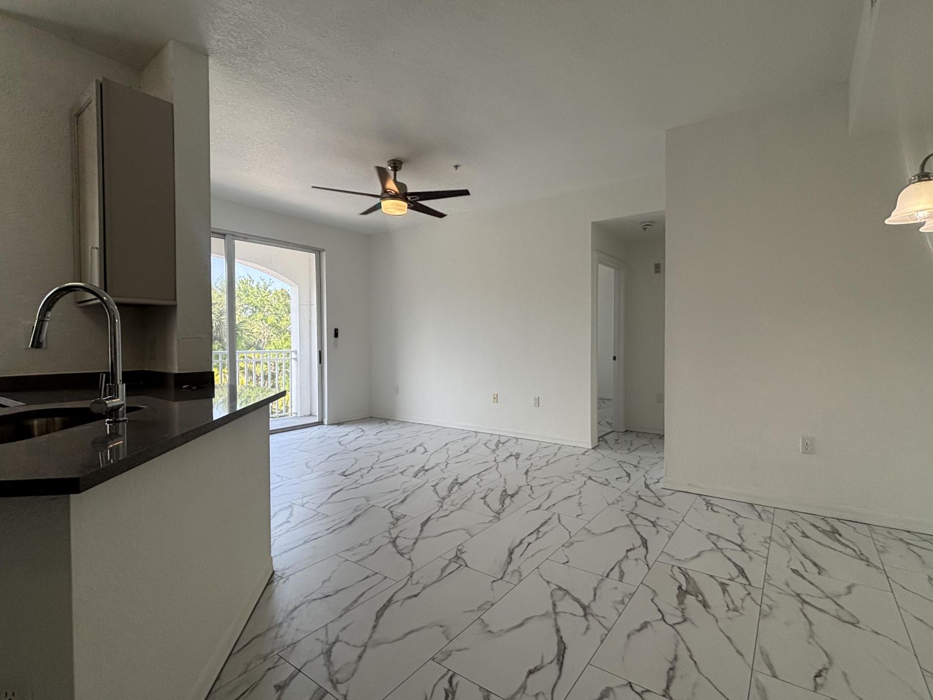 11035 Legacy Boulevard, Unit 301, Palm Beach Gardens, FL 33410 Photo