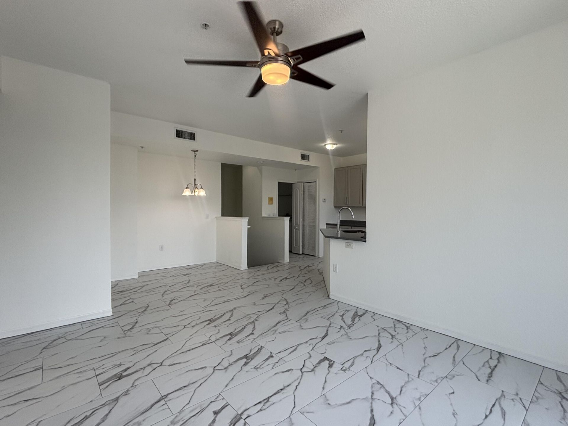 11035 Legacy Boulevard, Unit 301, Palm Beach Gardens, FL 33410 Photo