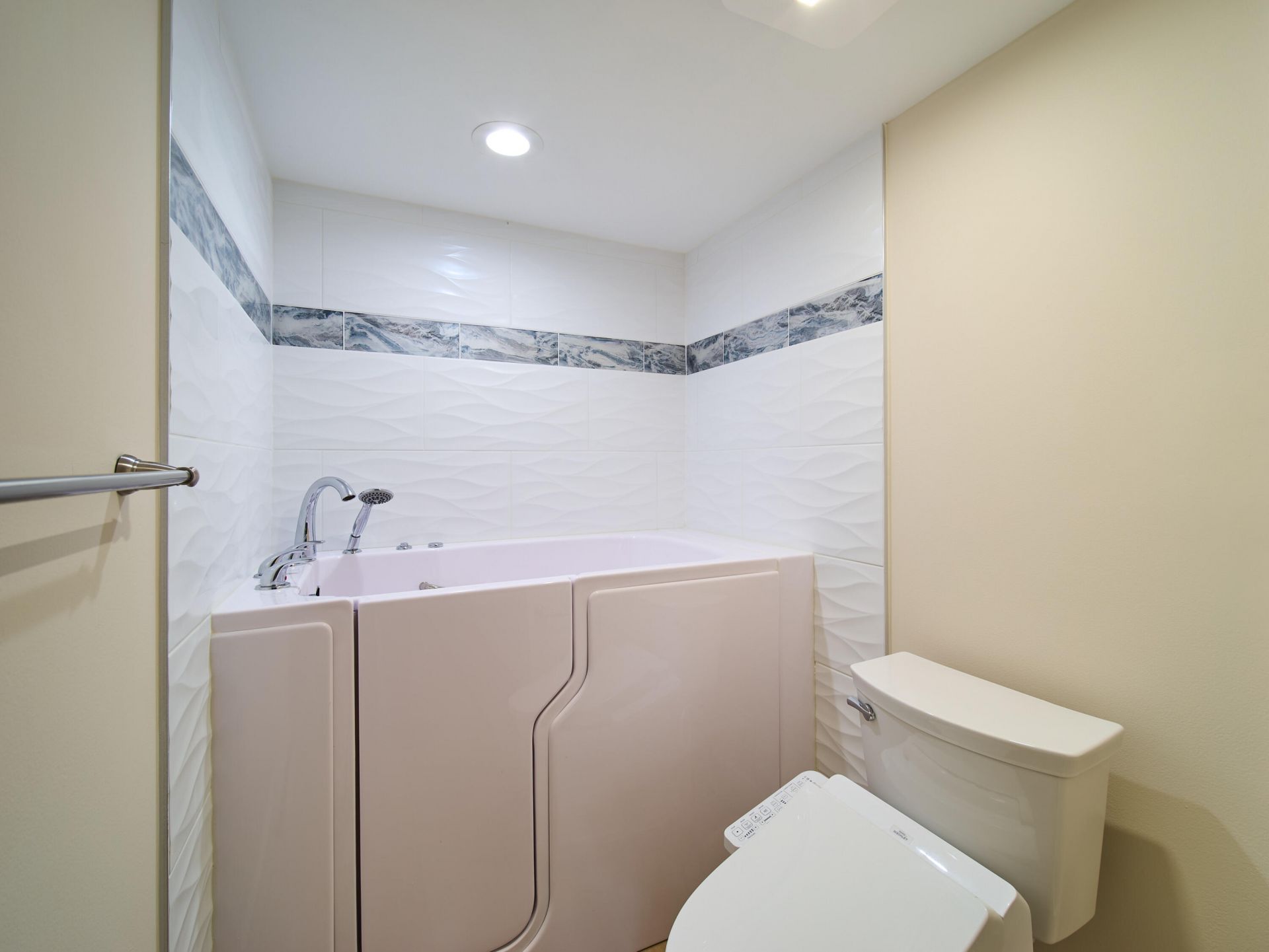 1101 Pinecrest Circle, Unit E, Jupiter, FL 33458 Photo