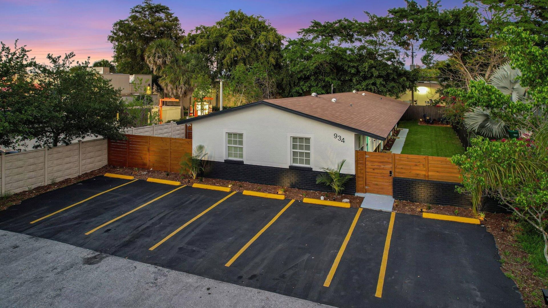 934 NW 4th Avenue, Unit 4, Fort Lauderdale, FL 33311 Photo