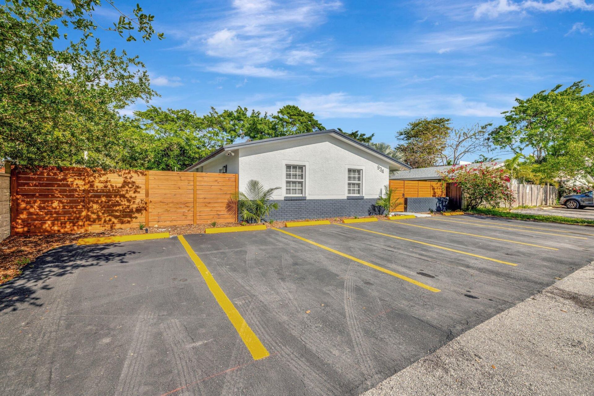 934 NW 4th Avenue, Unit 4, Fort Lauderdale, FL 33311 Photo