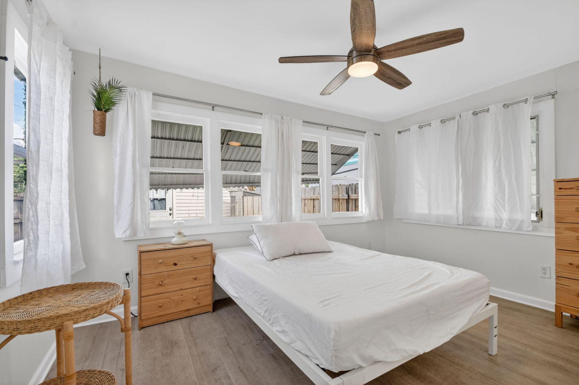 306 N J Street, Lake Worth Beach, FL 33460 Photo