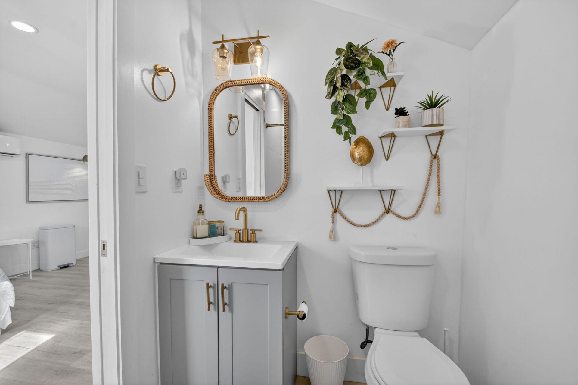 306 N J Street, Lake Worth Beach, FL 33460 Photo