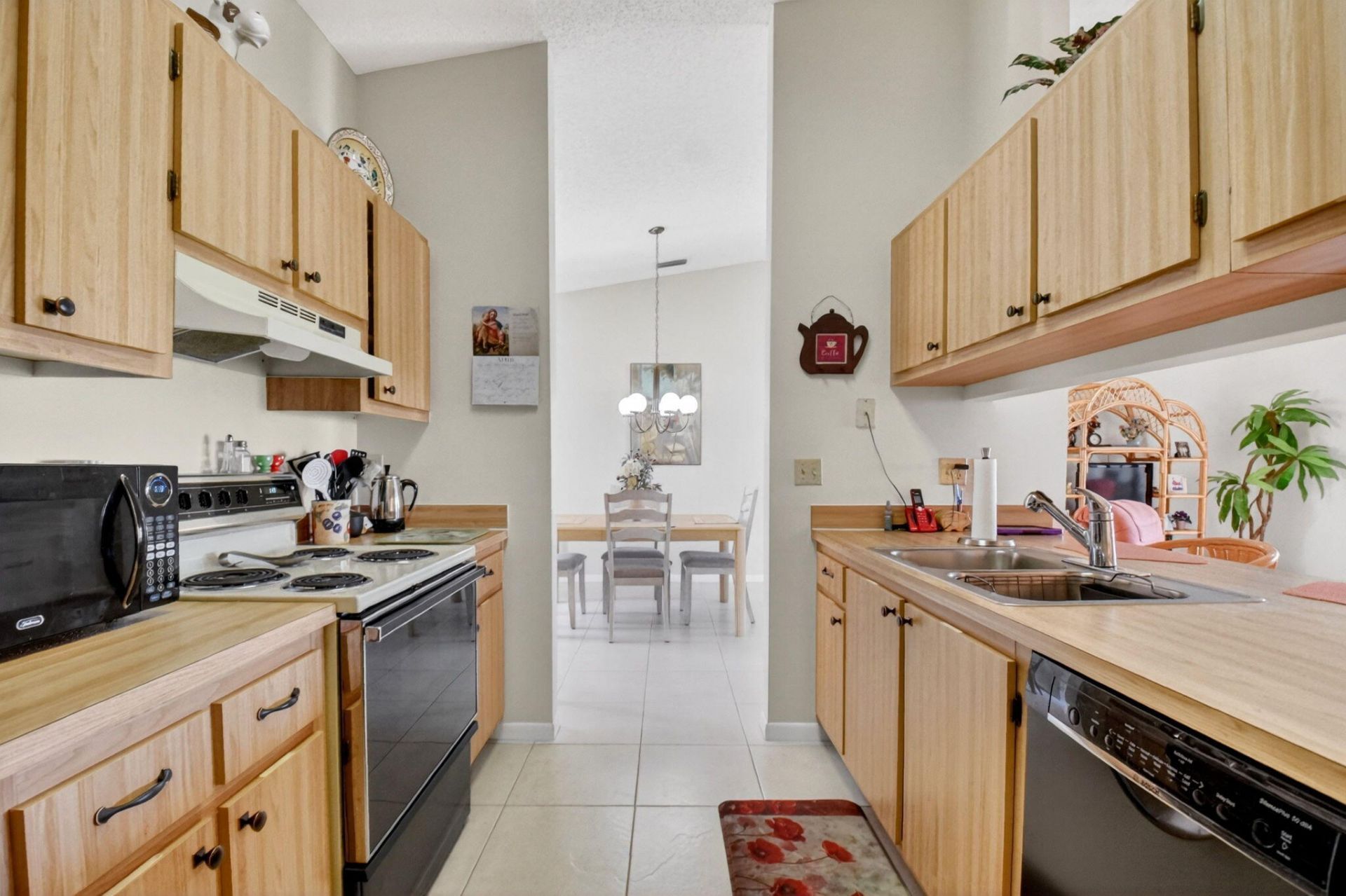 6 Farnworth Drive, Boynton Beach, FL 33426 Photo