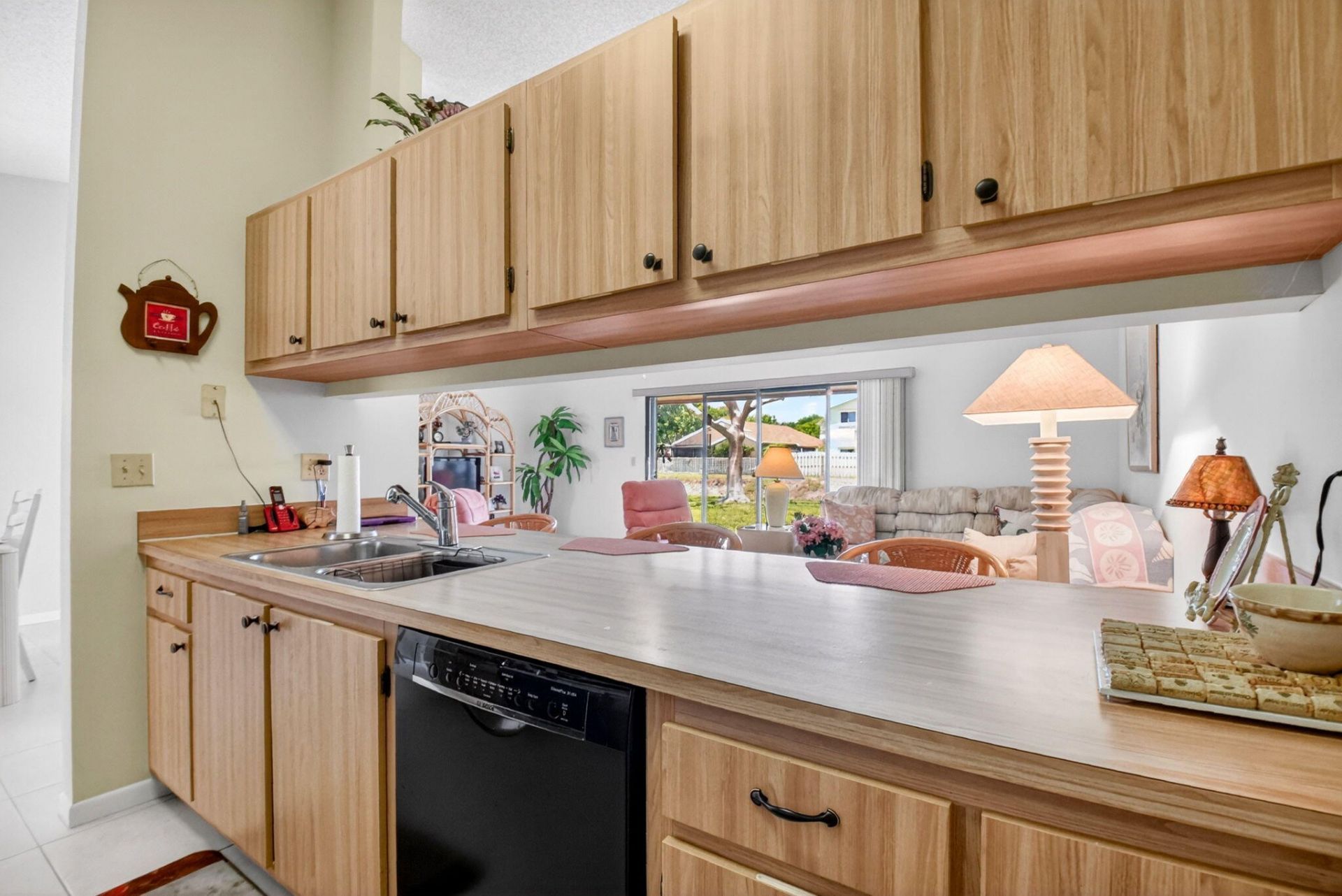 6 Farnworth Drive, Boynton Beach, FL 33426 Photo