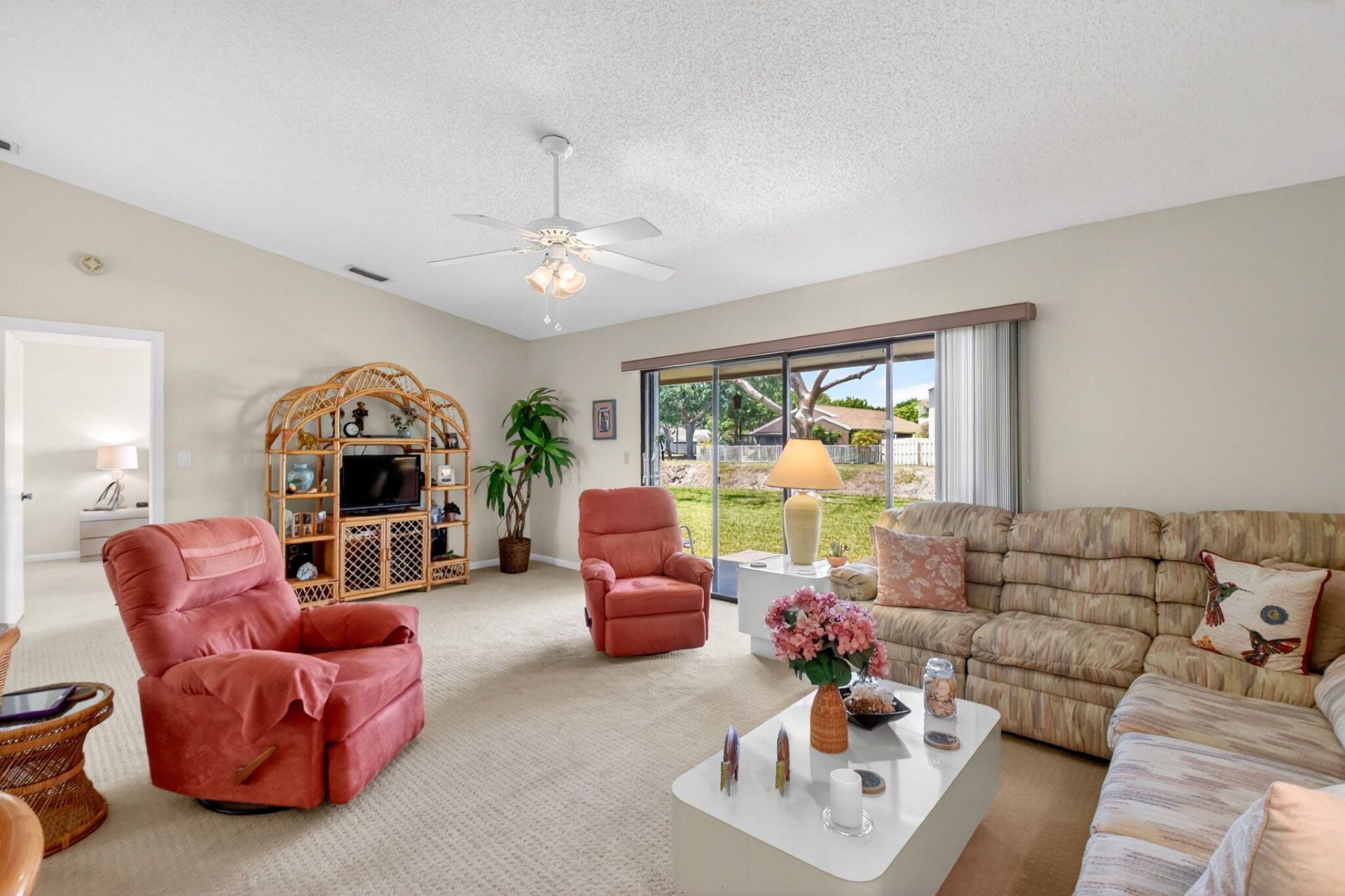 6 Farnworth Drive, Boynton Beach, FL 33426 Photo