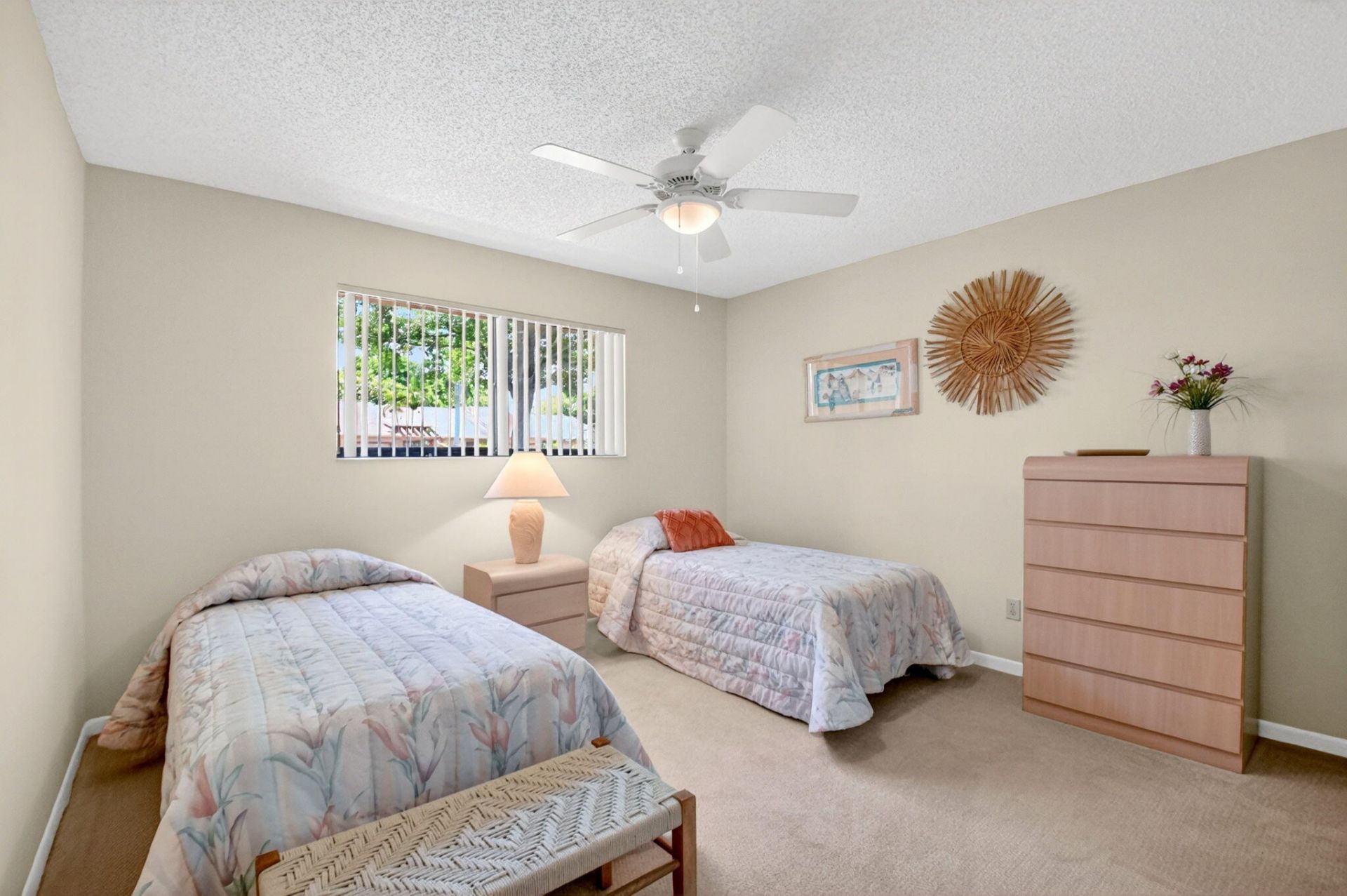 6 Farnworth Drive, Boynton Beach, FL 33426 Photo