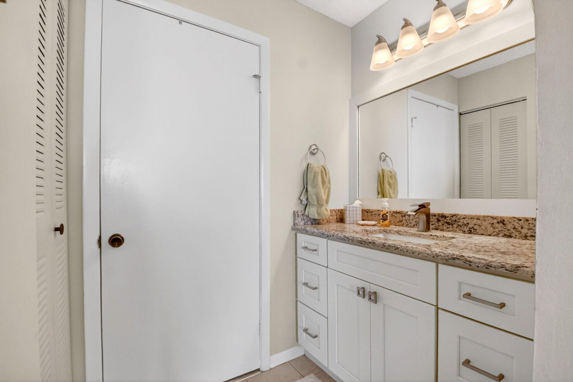 6 Farnworth Drive, Boynton Beach, FL 33426 Photo