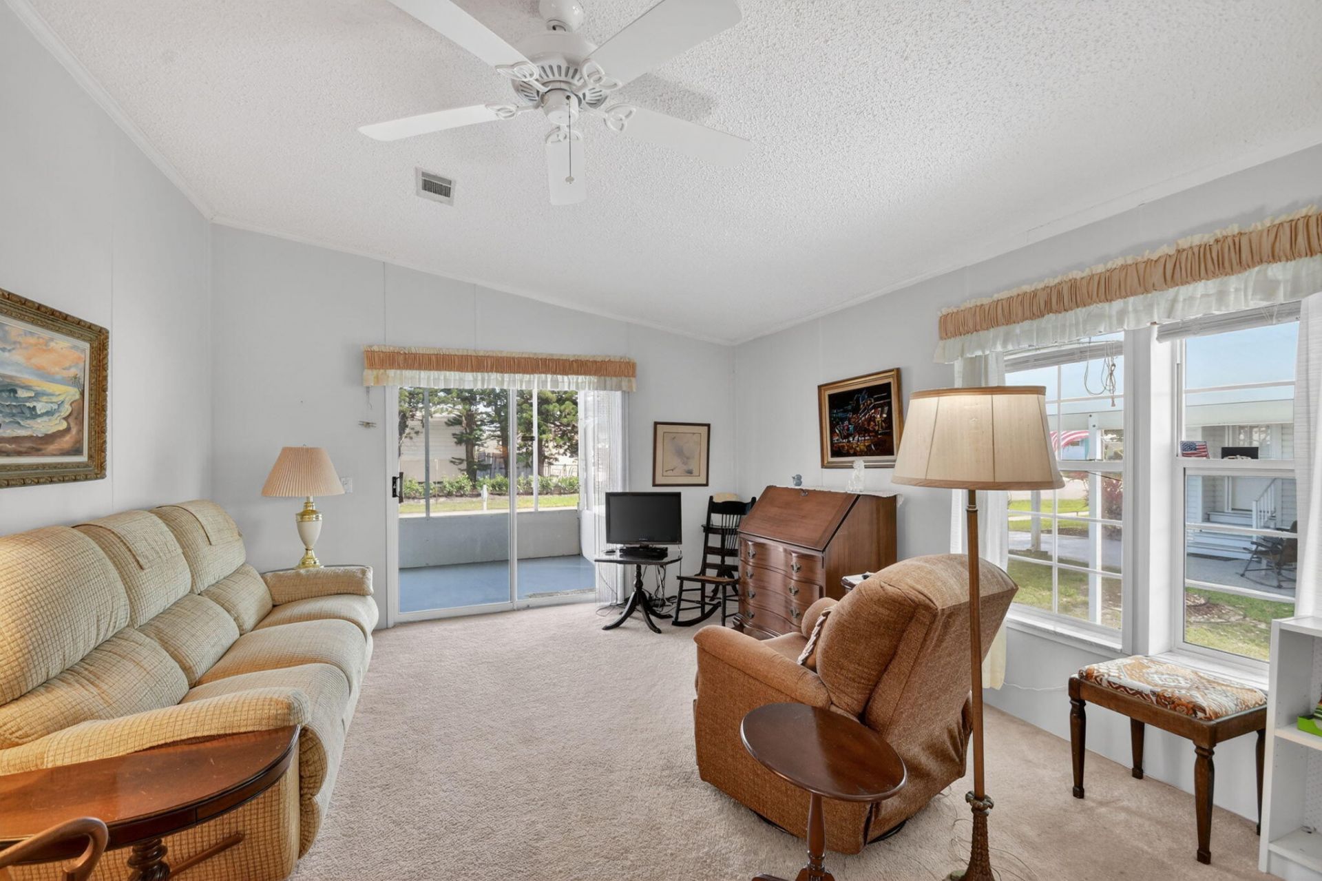 4290 Meadow View Drive, Boynton Beach, FL 33436 Photo