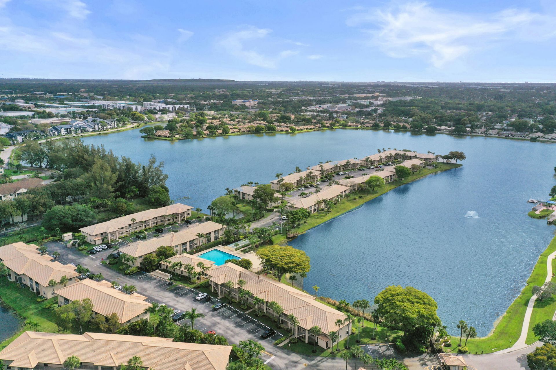 5531 Lakeside Drive, Unit 202, Margate, FL 33063 Photo