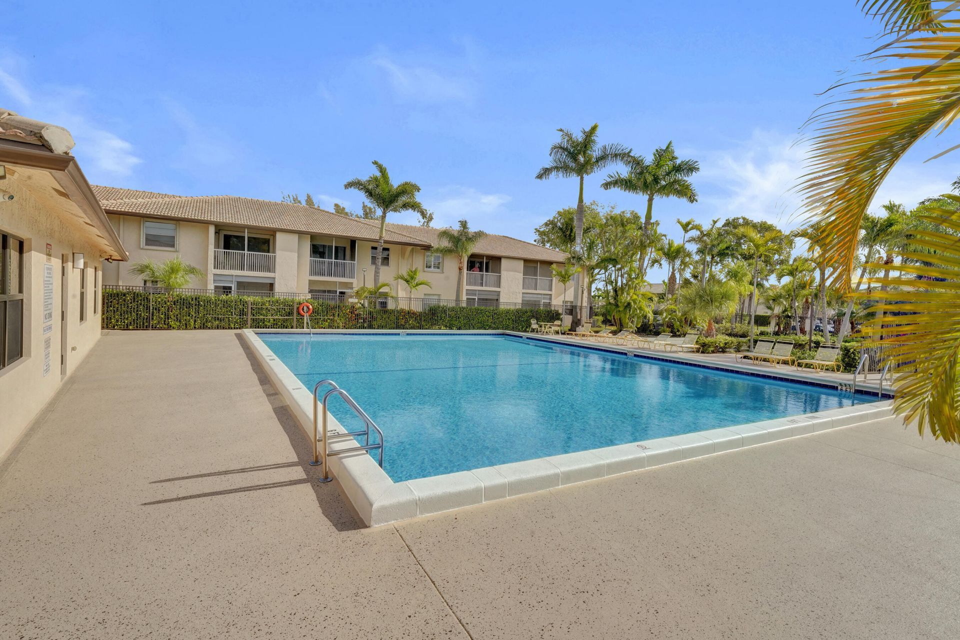 5531 Lakeside Drive, Unit 202, Margate, FL 33063 Photo