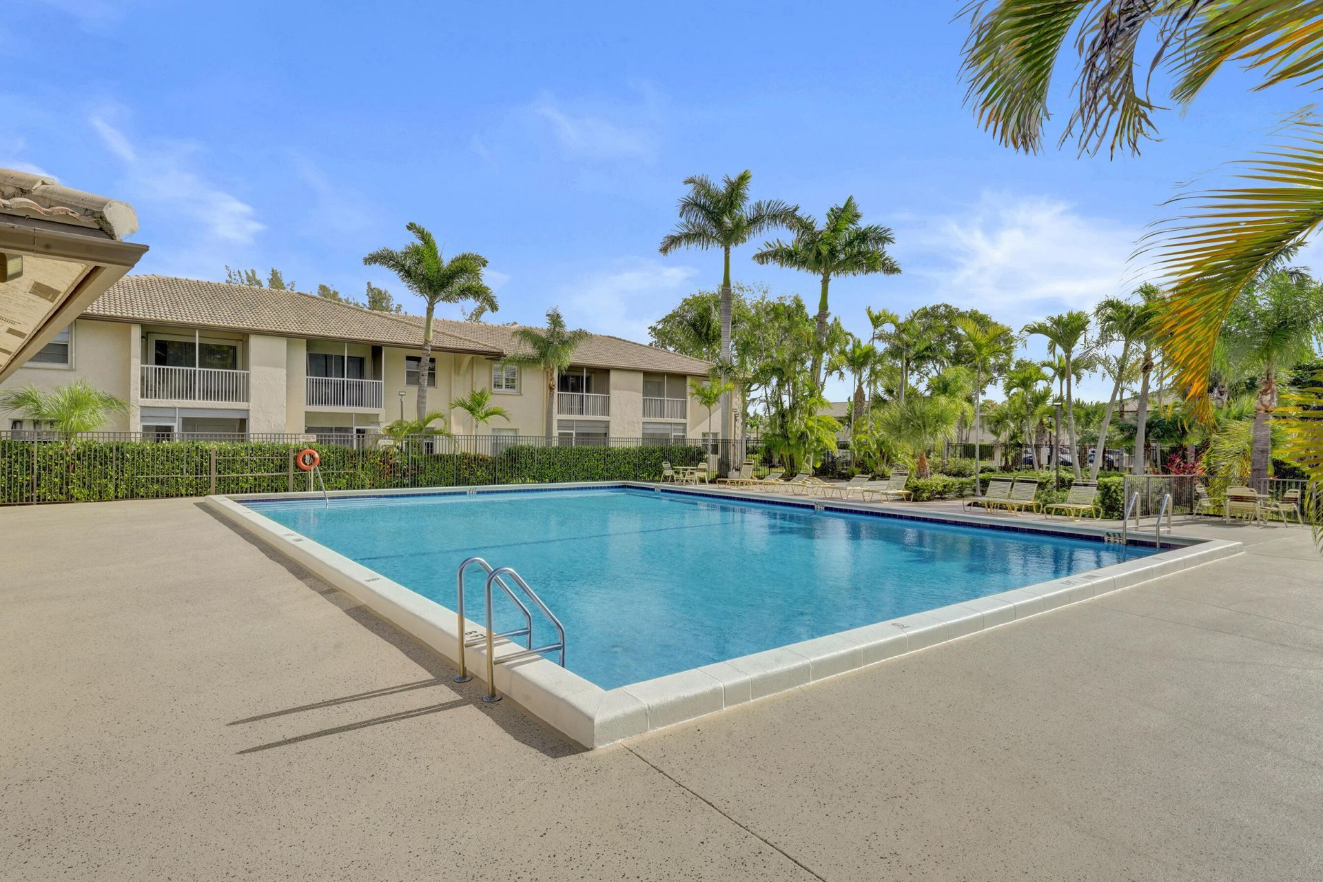 5531 Lakeside Drive, Unit 202, Margate, FL 33063 Photo