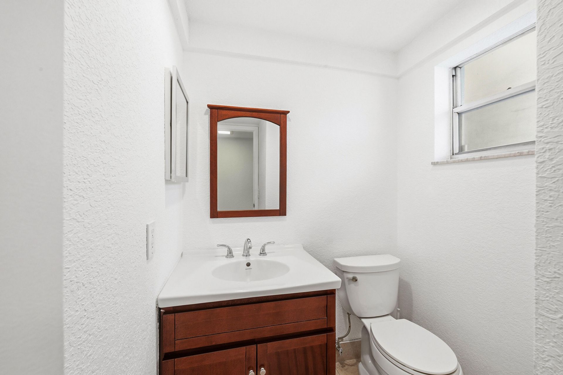 200 Ashbury Road, Unit 106, Hollywood, FL 33024 Photo