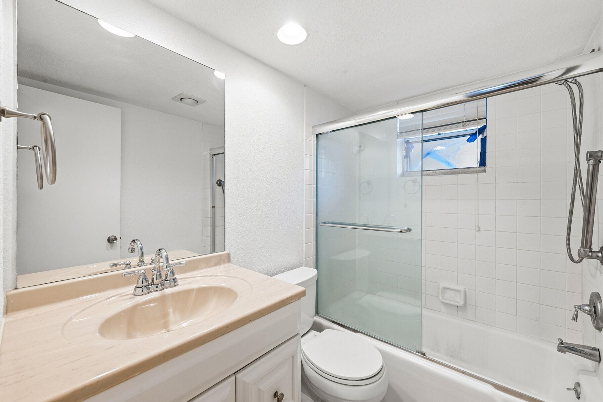 200 Ashbury Road, Unit 106, Hollywood, FL 33024 Photo