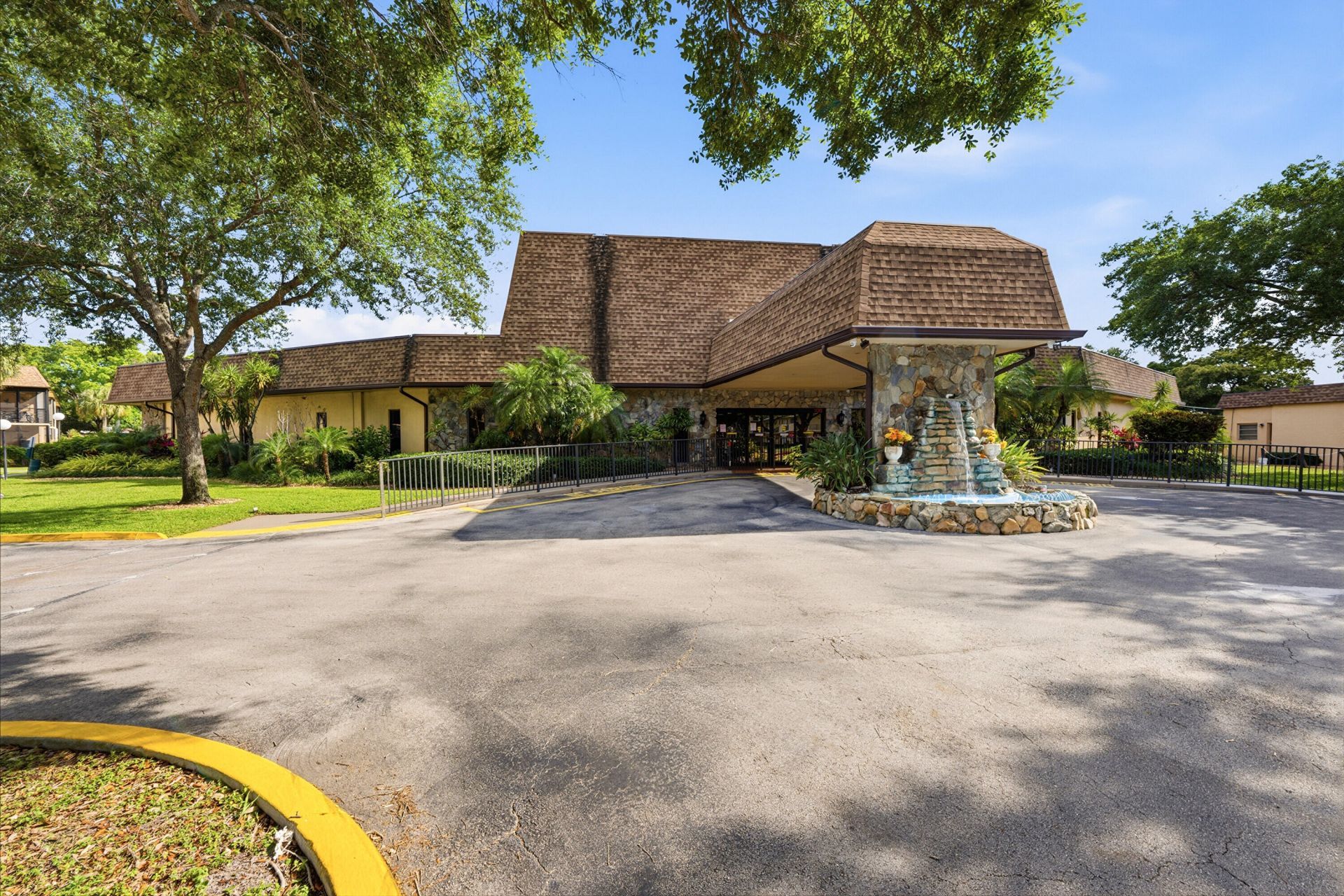 200 Ashbury Road, Unit 106, Hollywood, FL 33024 Photo